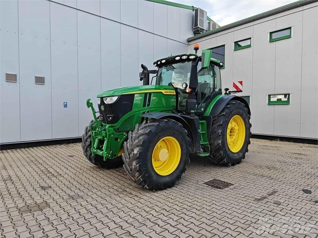 John Deere 6R 250 Traktorer