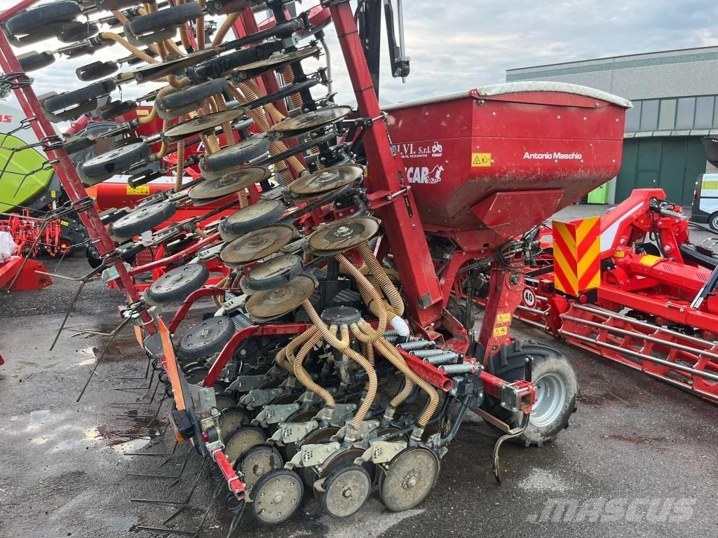 Mascar Montana 600 Precisionsåmaskiner
