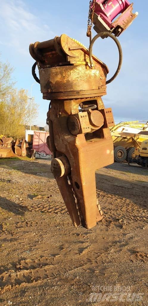  CUT Croco 400 Asfaltsskärare