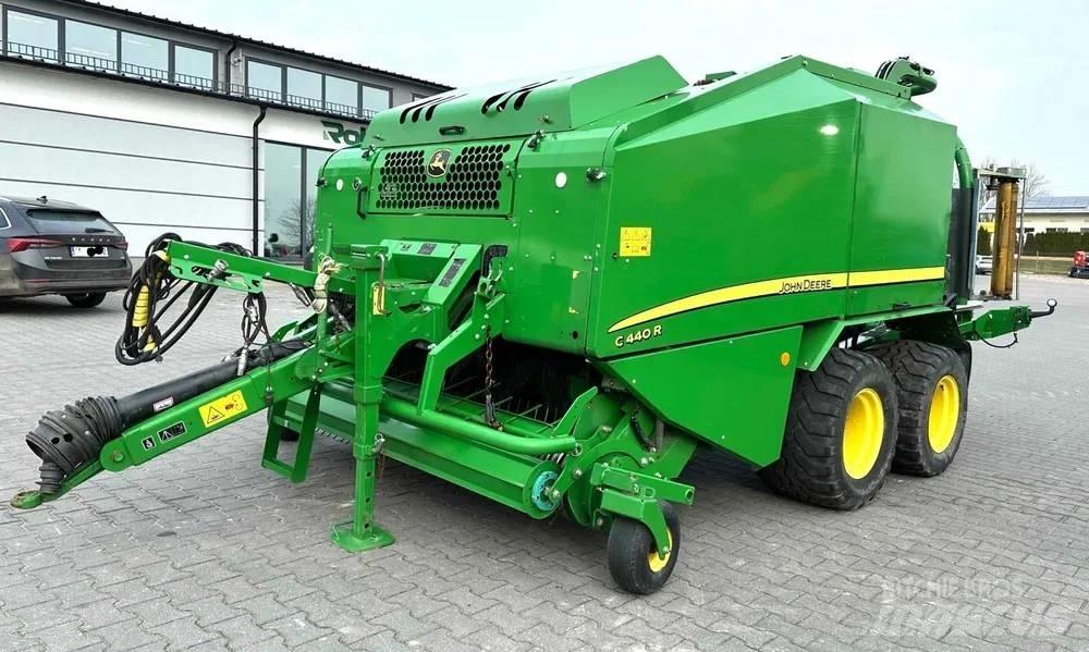John Deere C 440 R Rundbalspressar
