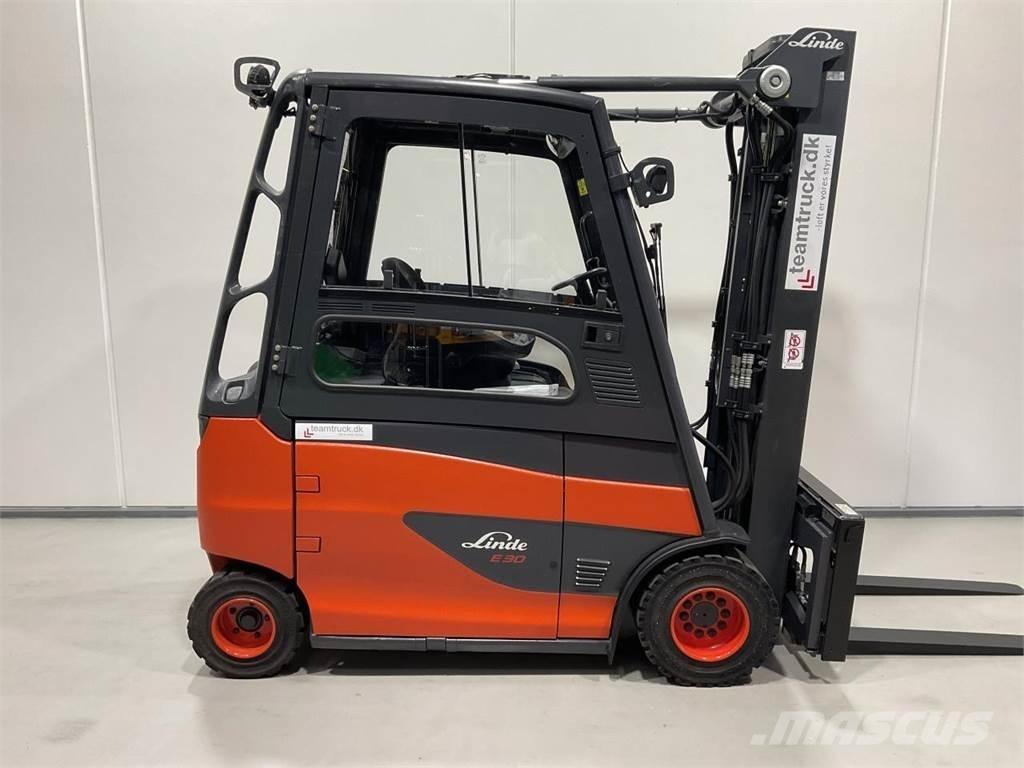 Linde E30 Elmotviktstruckar