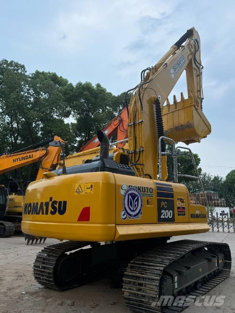 Komatsu PC 200-8 Midigrävmaskiner 7t - 12t