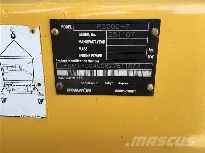 Komatsu PC 200-7 Bandgrävare