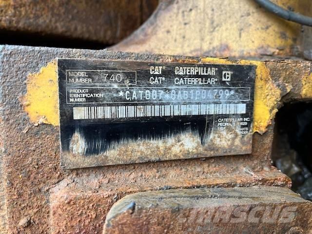 CAT 740 Midjestyrd dumper