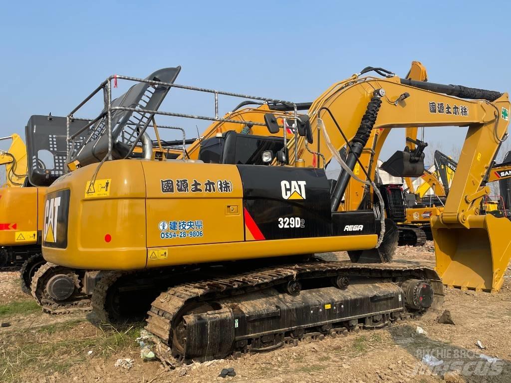 CAT 329 D Bandgrävare