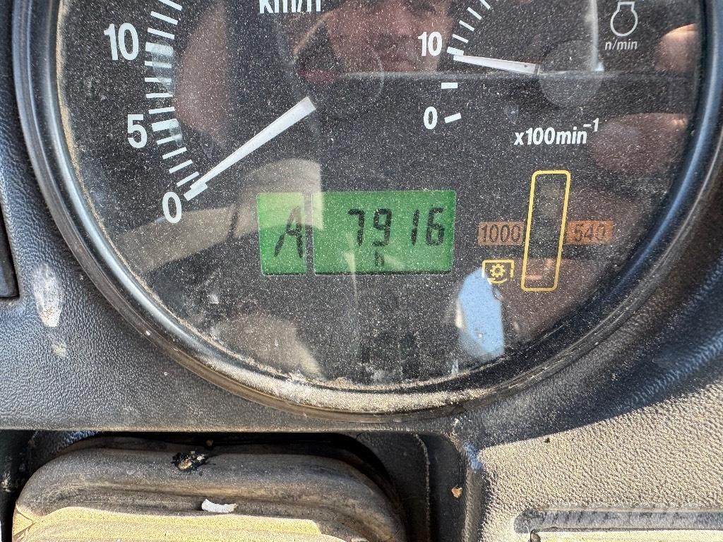 Belarus 1025.4 Skogstraktorer