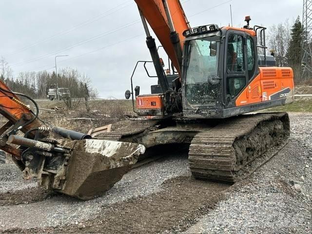 Doosan DX 300LC-5 Grävmaskiner med lång räckvidd
