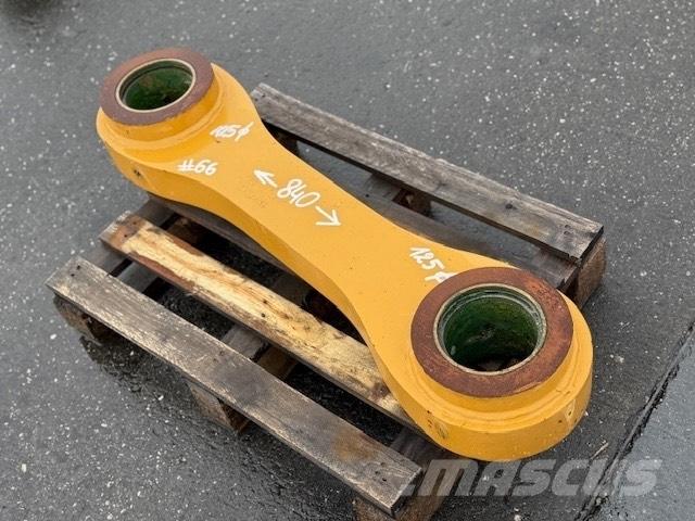 CNH BUCKET LINK Skopor