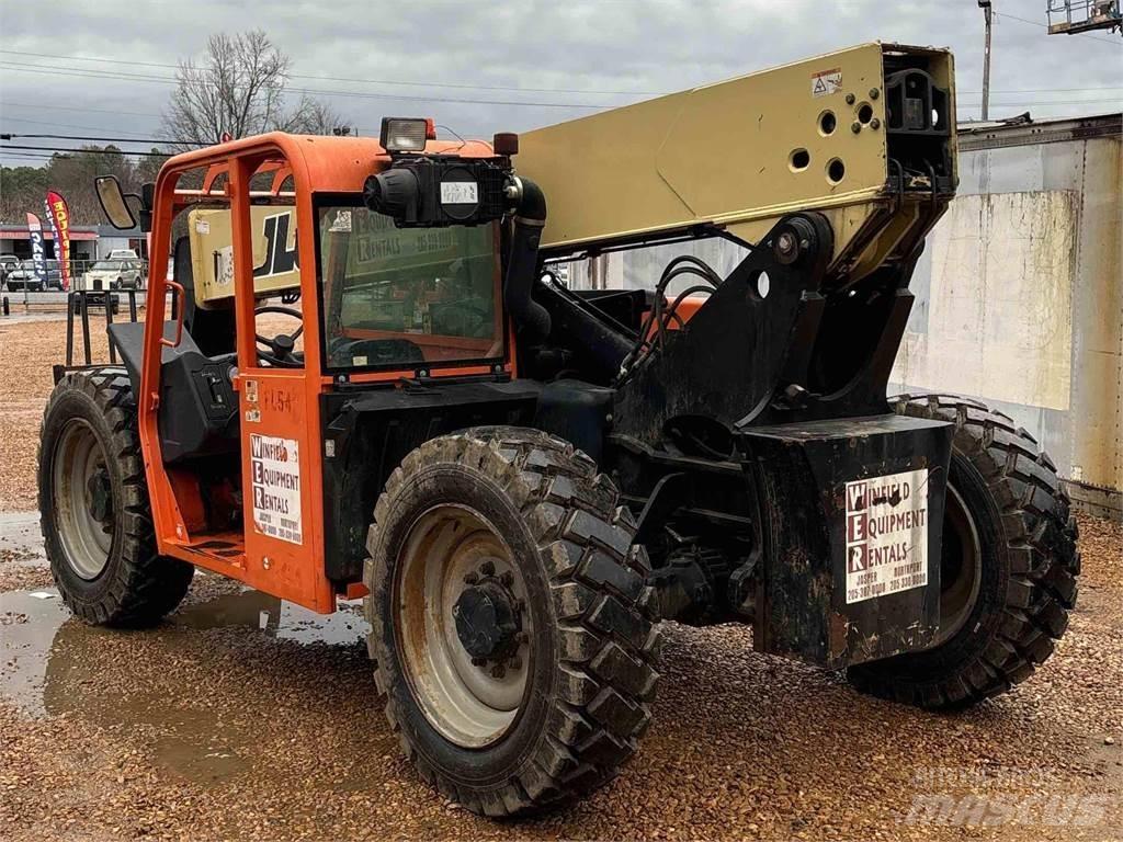 JLG G6-42A Teleskoplastare