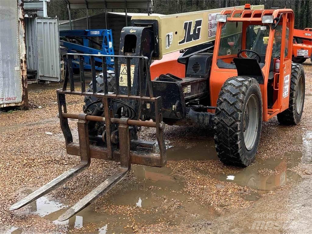 JLG G6-42A Teleskoplastare