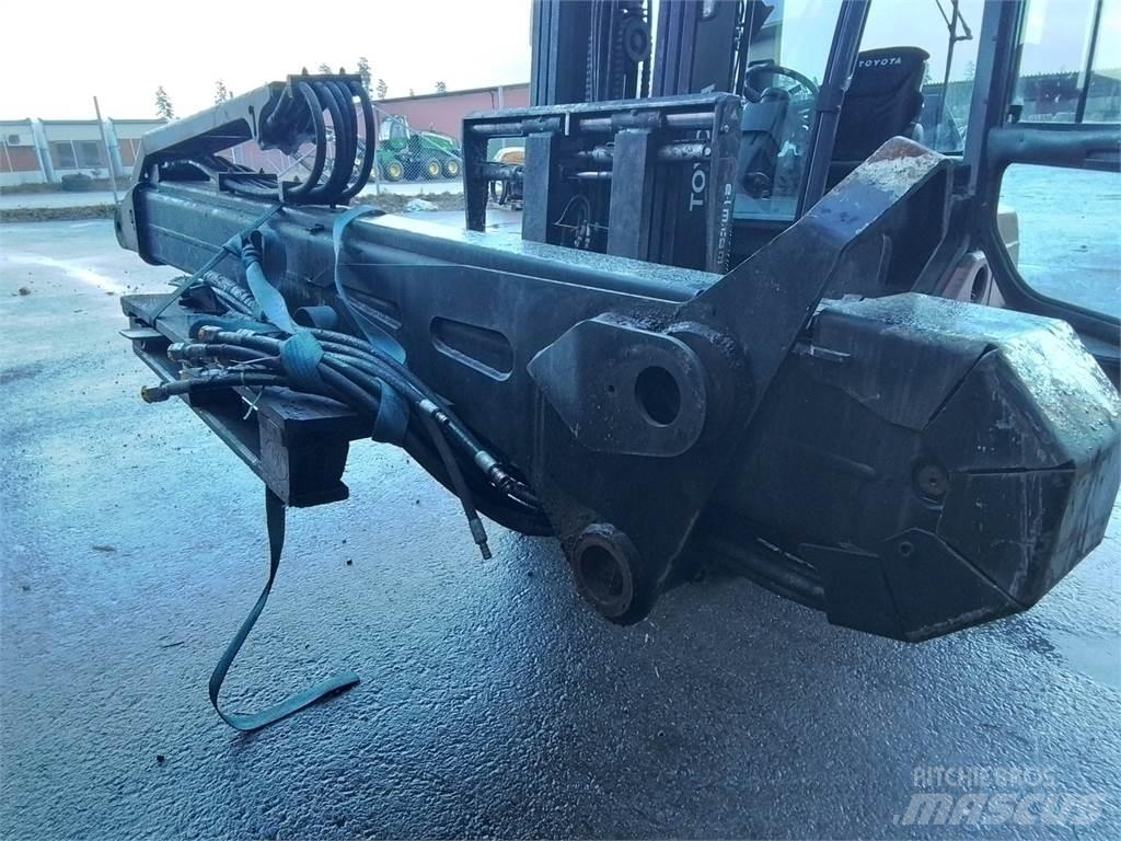 Komatsu 165F Skotarkranar