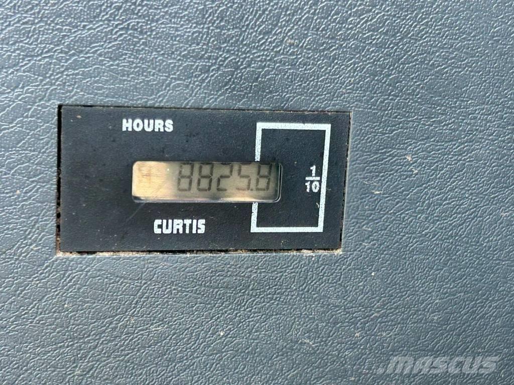 Hyundai HX 145 Bandgrävare