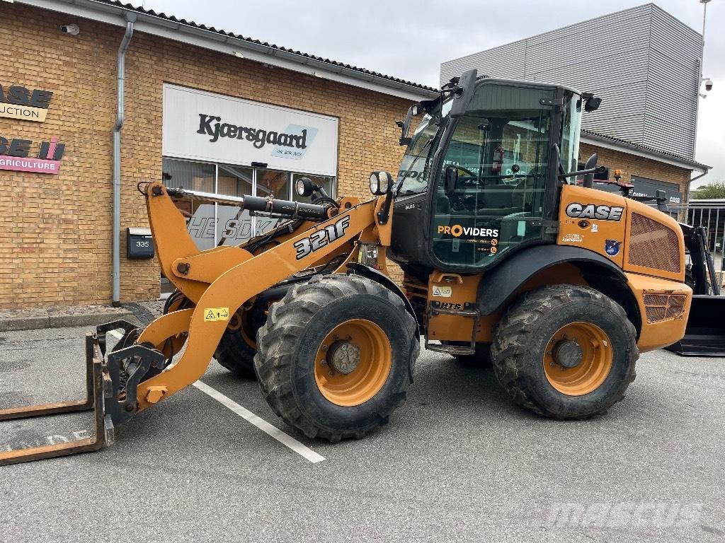 CASE 321 F Hjullastare