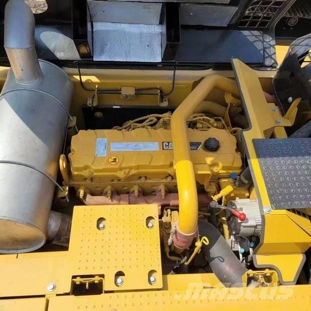 CAT 336 D2 Bandgrävare