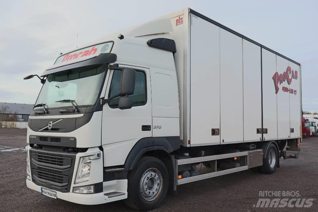 Volvo FM Serie 3722 Skåpbilar