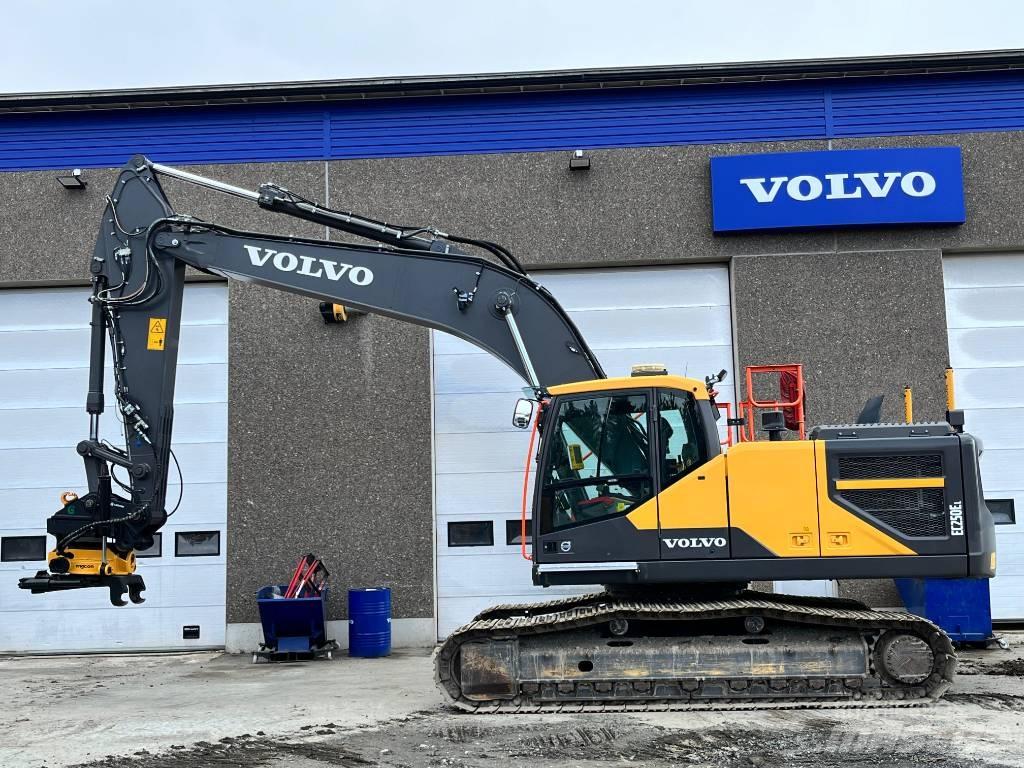 Volvo EC 250 EL Bandgrävare