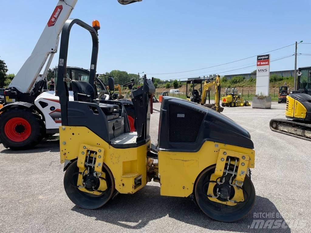 Bomag BW 100 AD-5 Tvåvalsvältar