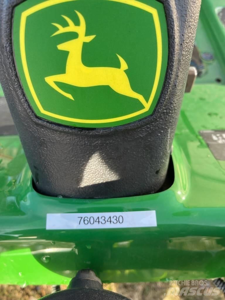 John Deere 7200 A Fairway-gräsklippare