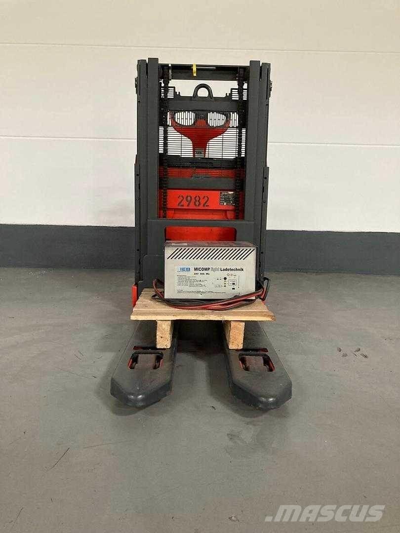 Linde D08 Plocktruck, höglyftande