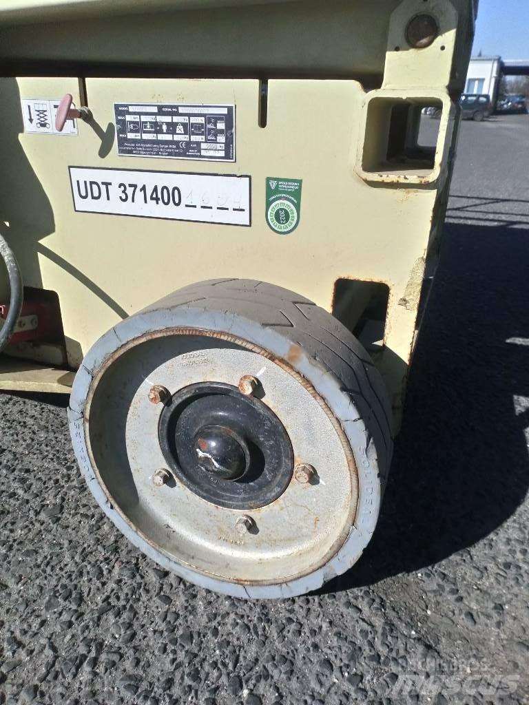 JLG 3246 ES Saxliftar