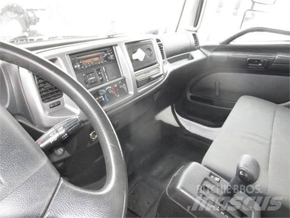 Hino 338 Slamsugningsbil