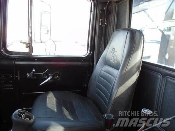 Mack RD600 Lastväxlare/Krokbilar