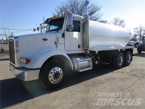 Peterbilt 365 Slamsugningsbil
