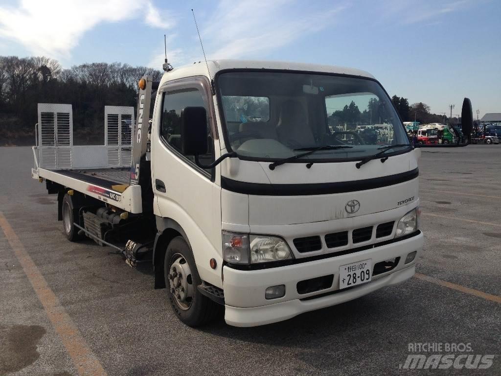Toyota PB-XZU423 Biltransportbilar