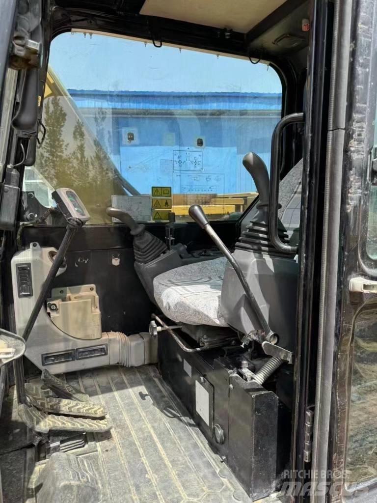 CAT 307 E2 Bandgrävare