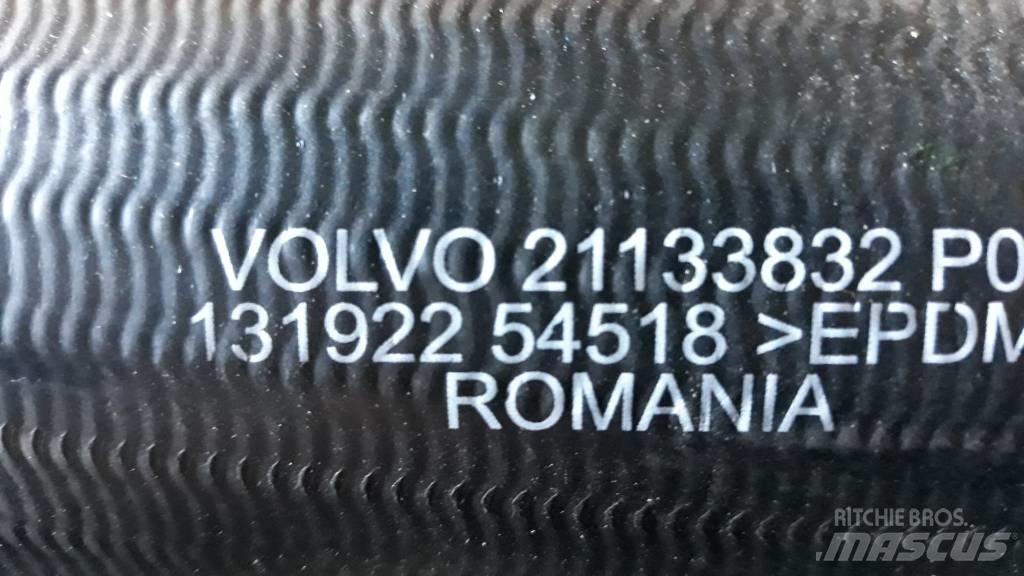 Volvo HOSE  21133832 Motorer