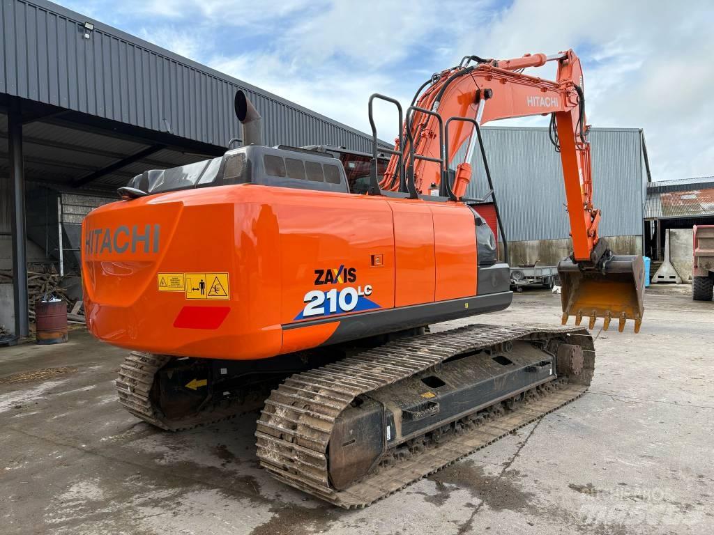 Hitachi 210LC Bandgrävare