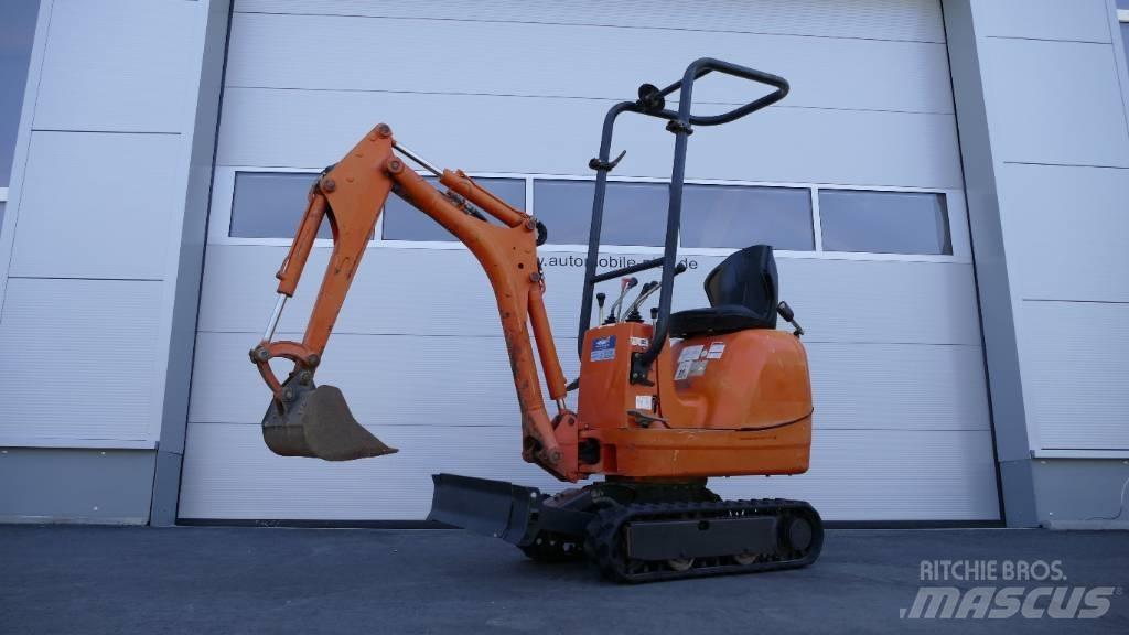 JCB 8008 CTS Minigrävare < 7t