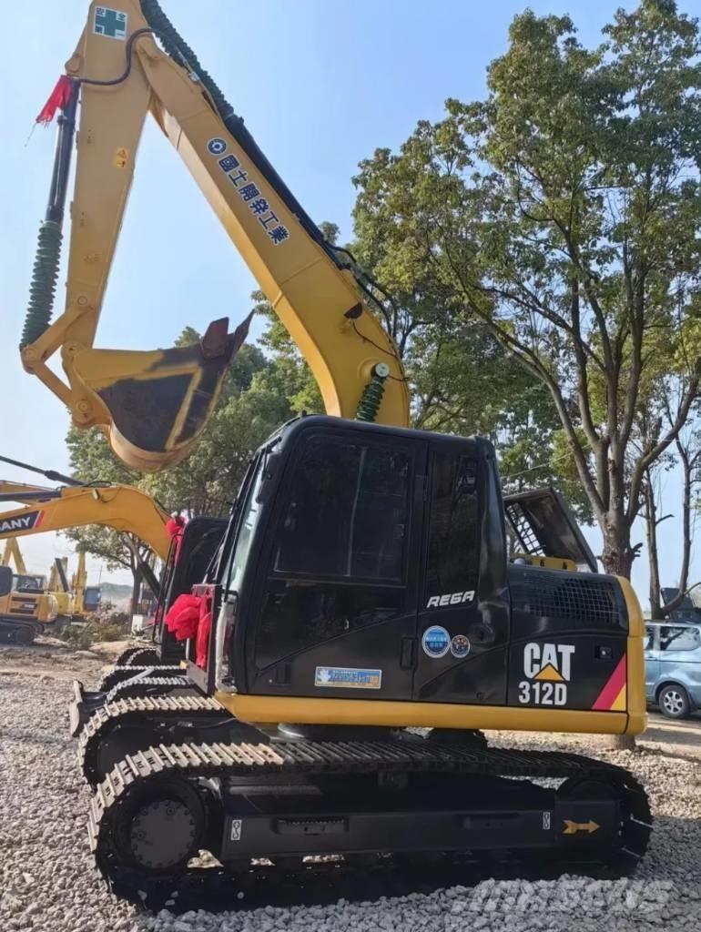 CAT 312 D Bandgrävare