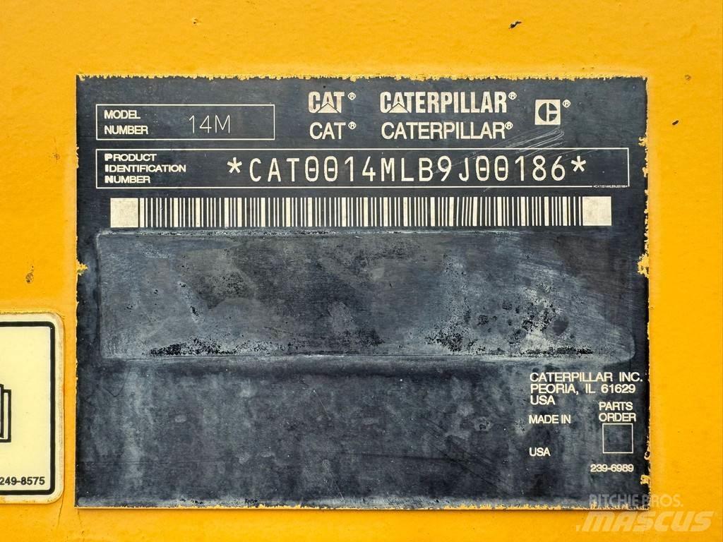 CAT 14M Väghyvlar