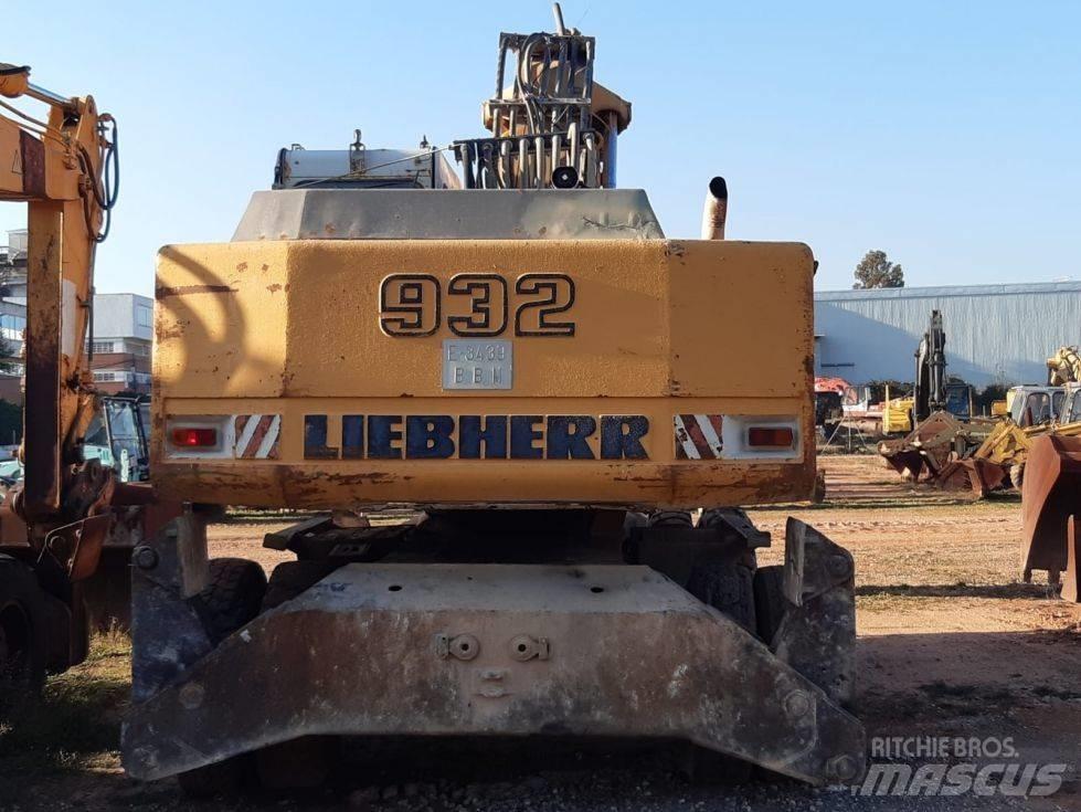 Liebherr A 932 Hjulgrävare
