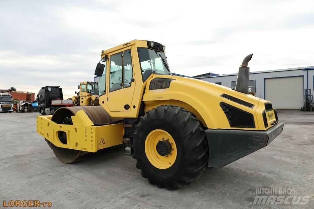 Bomag BW 216 D H-4 Envalsvältar