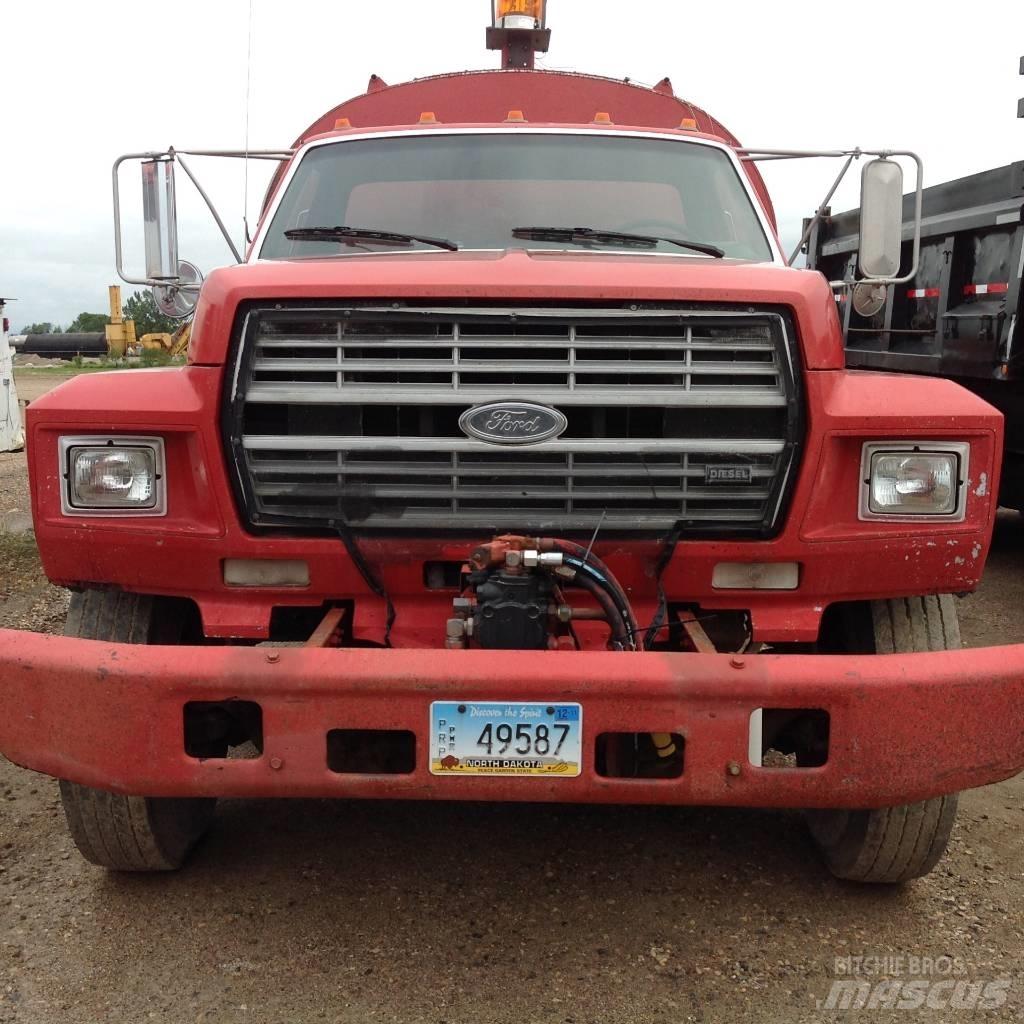 Ford F 700 Cementbil