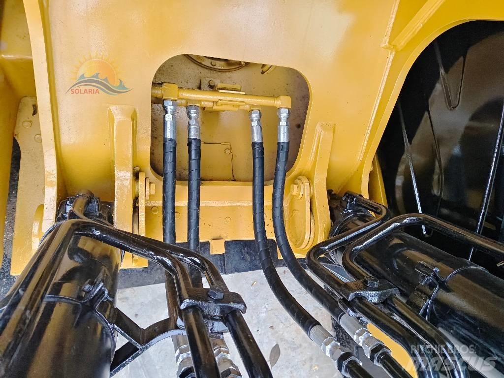 CAT 330 D 2L Bandgrävare