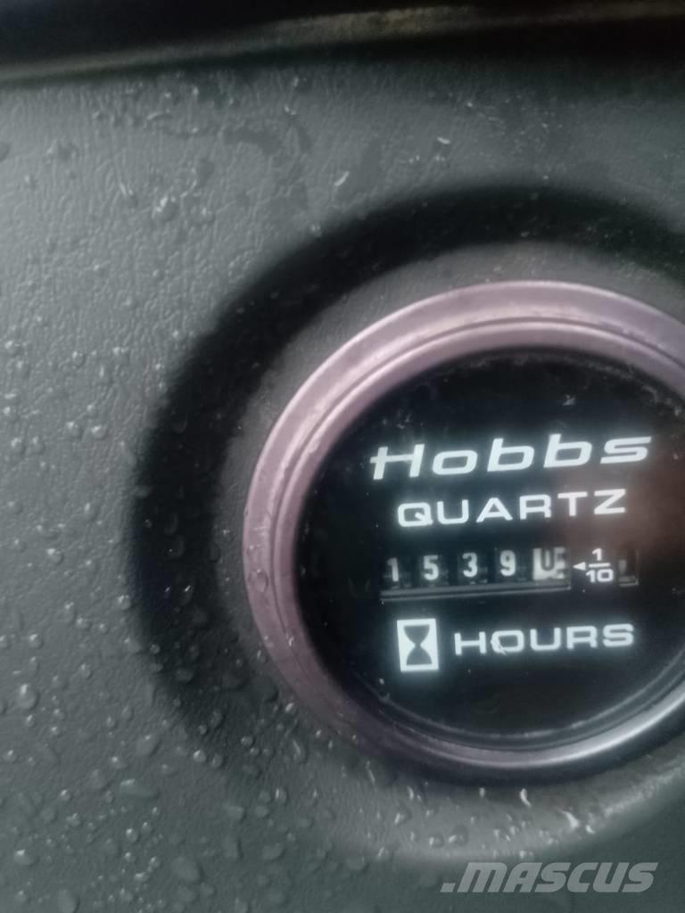 Hyundai 140W-7A Hjulgrävare