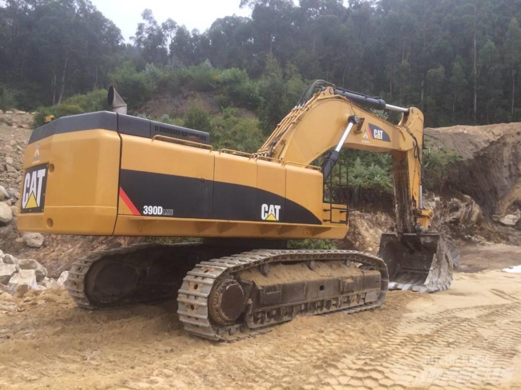 CAT 390 D L ME Bandgrävare