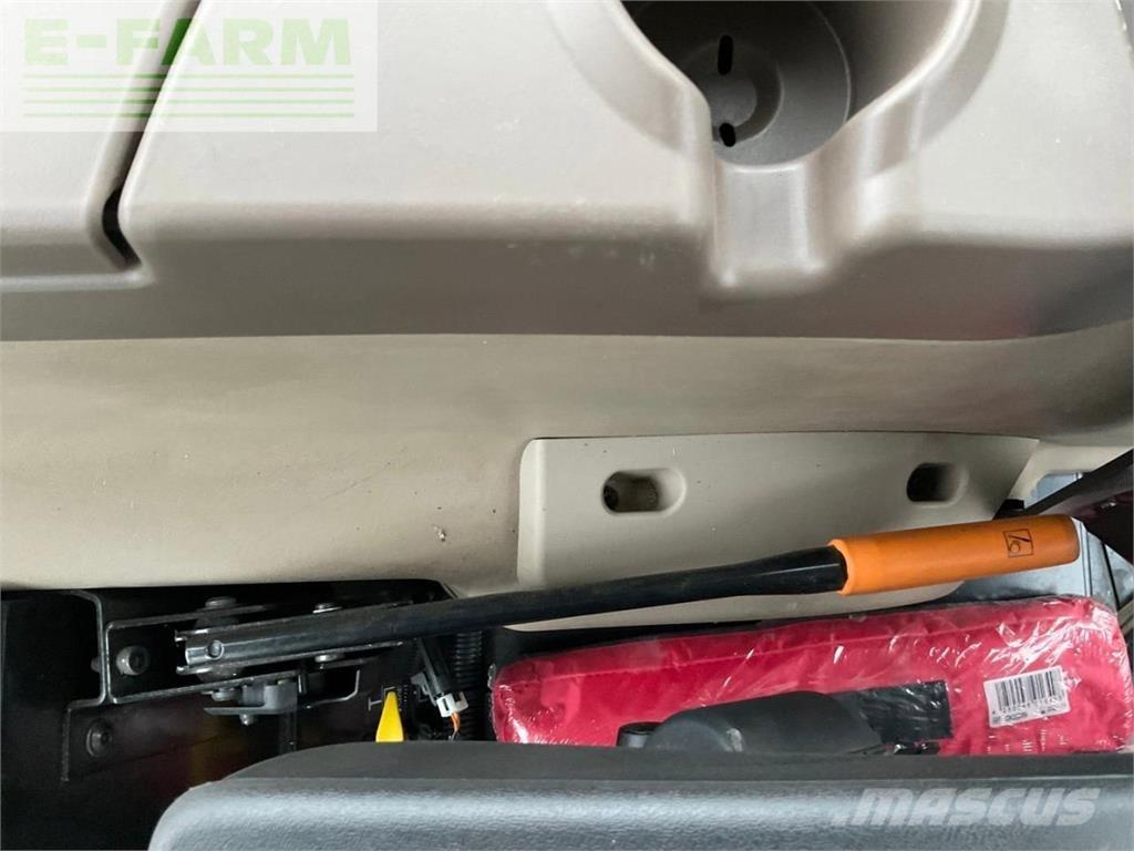 John Deere 5058E Traktorer