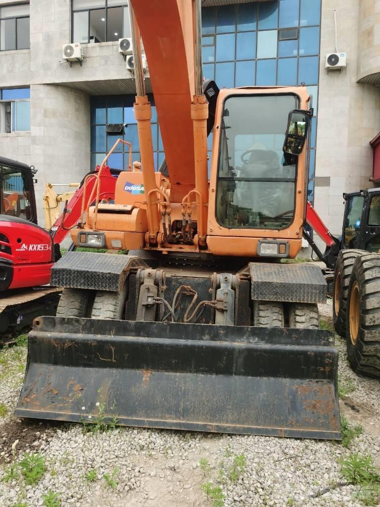 Doosan DH 210 W-7 Hjulgrävare
