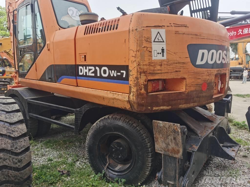 Doosan DH 210 W-7 Hjulgrävare