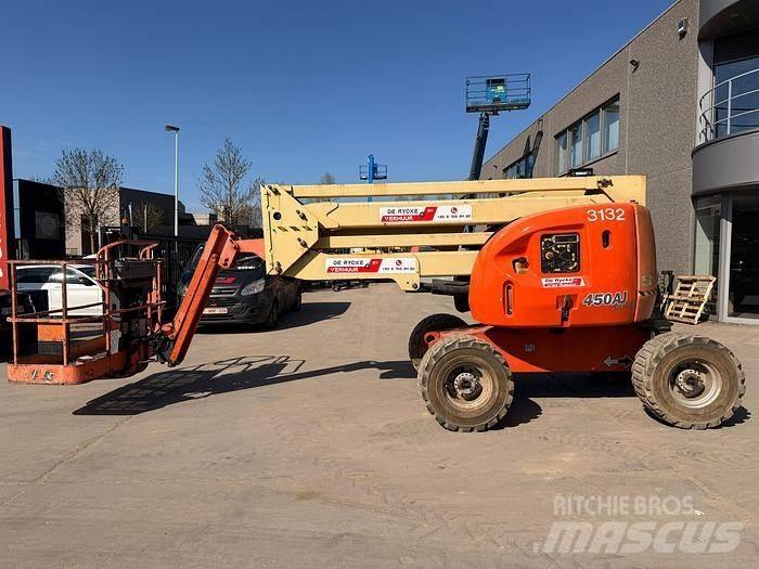 JLG 450AJ Bomliftar
