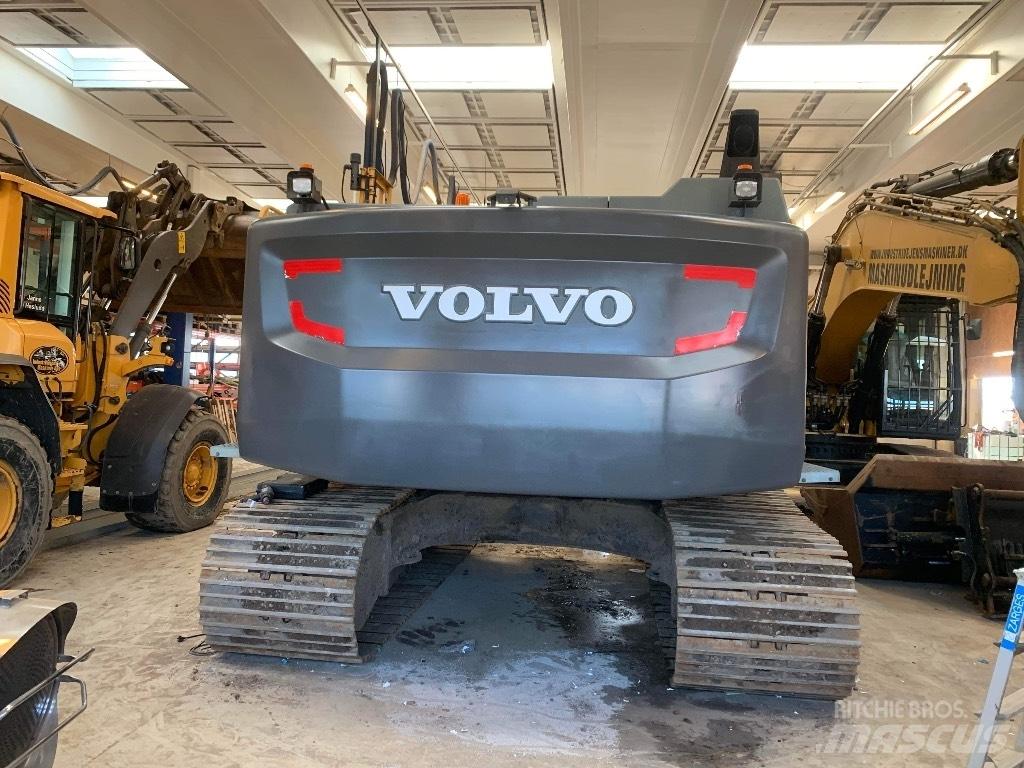 Volvo EC 300 E Bandgrävare