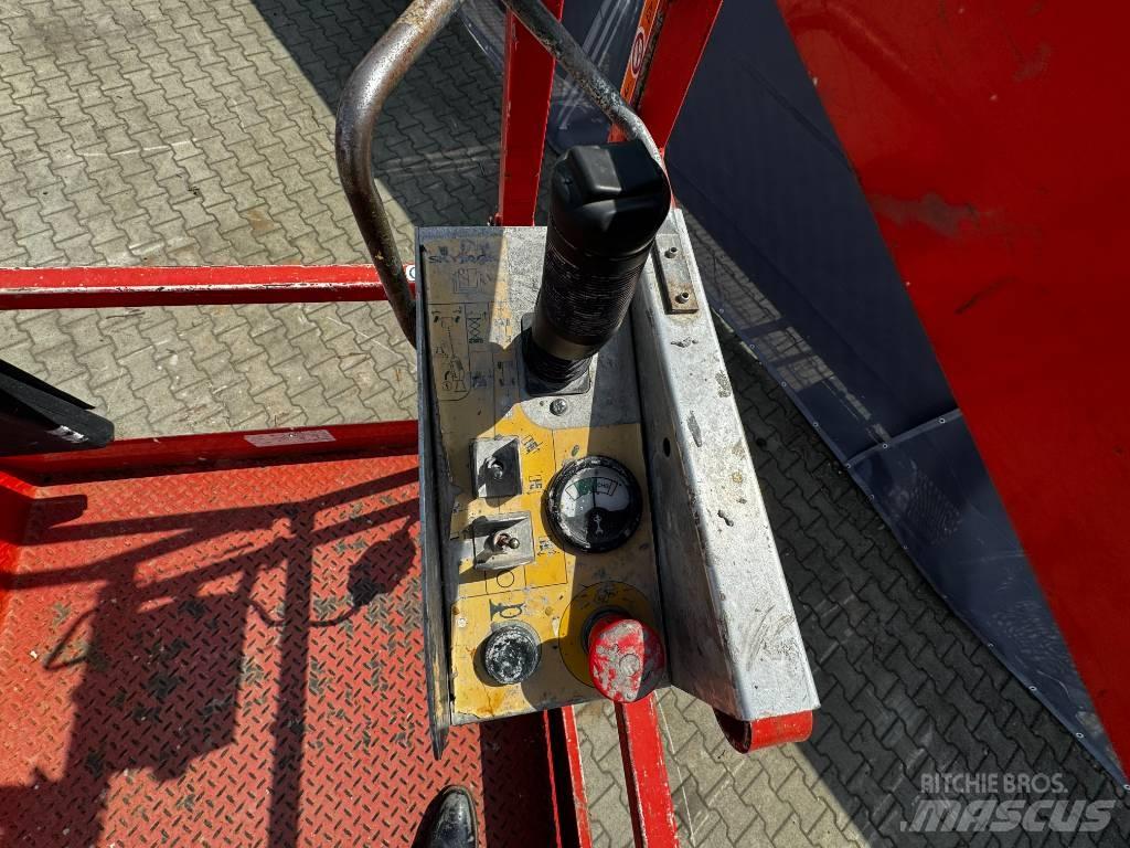SkyJack SJIII4626 Saxliftar