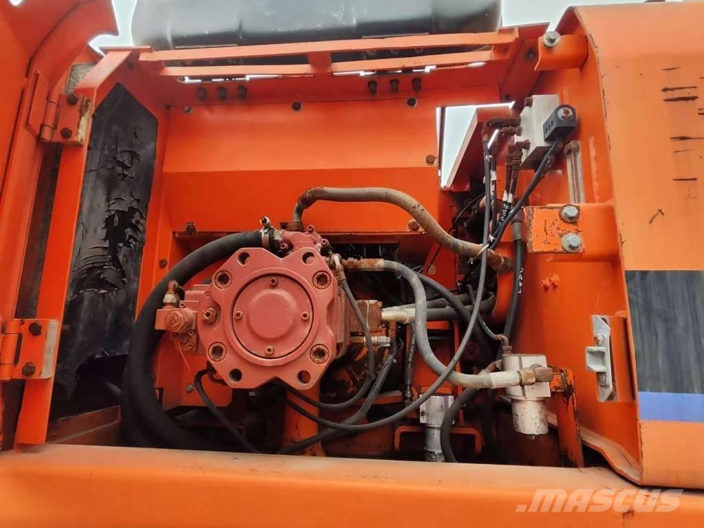 Doosan DH 210 W-7 Hjulgrävare