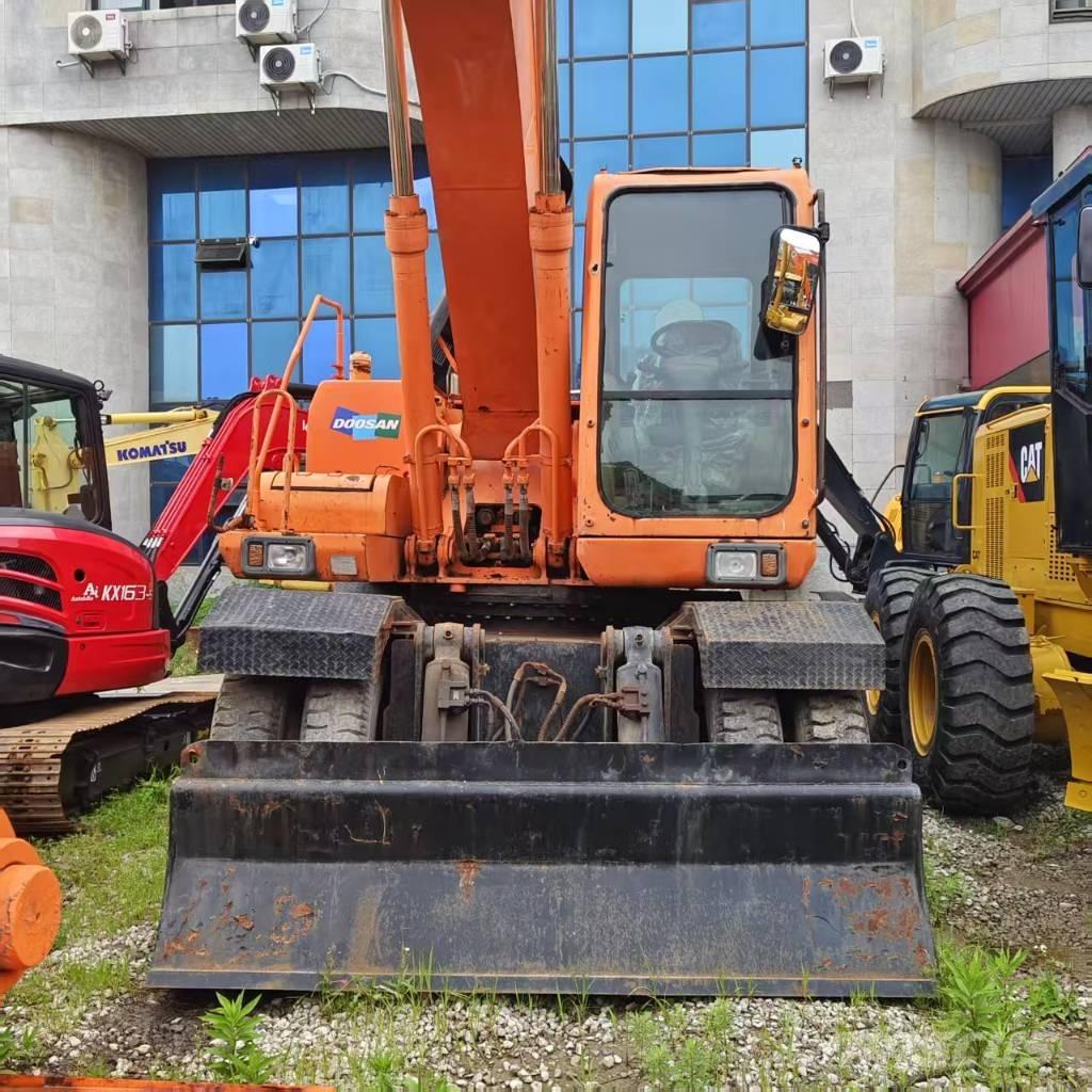 Doosan DH 210 W-7 Hjulgrävare