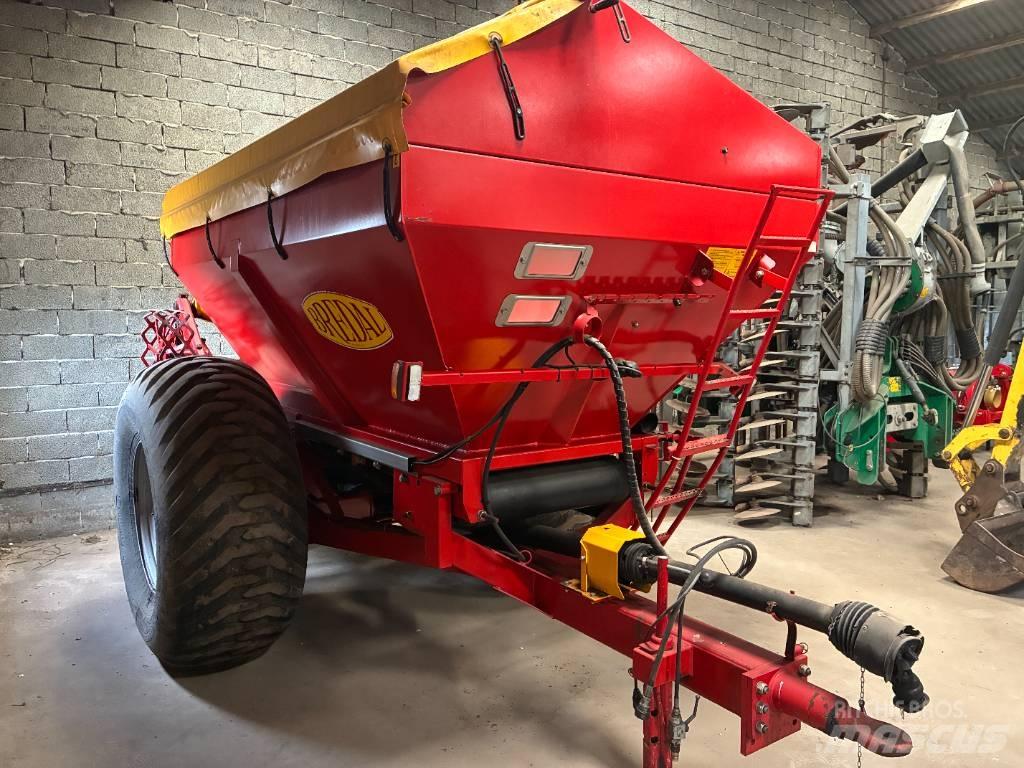 Bredal K 65 Mineralgödselspridare