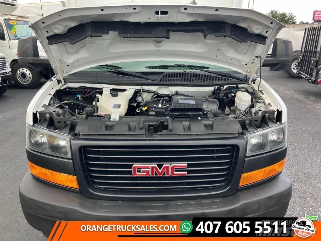GMC Savana G3500 Lätta skåpbilar